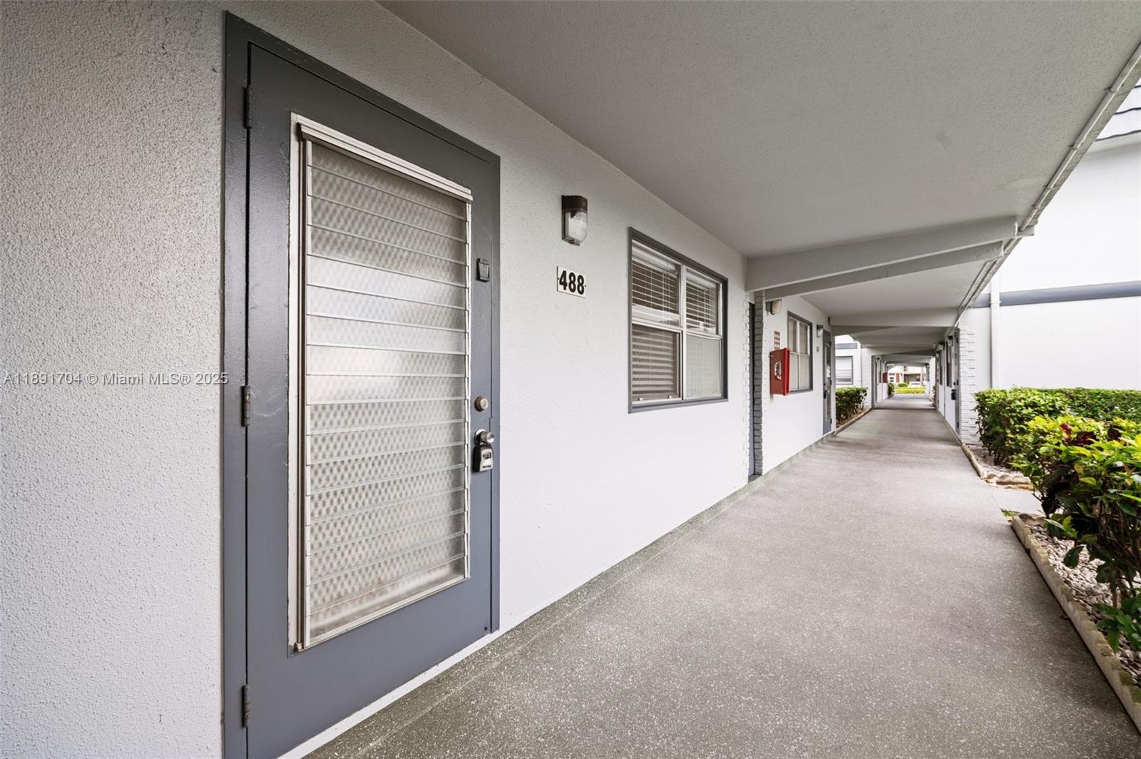 KINGS POINT BRITTANY COND - Residential Lease