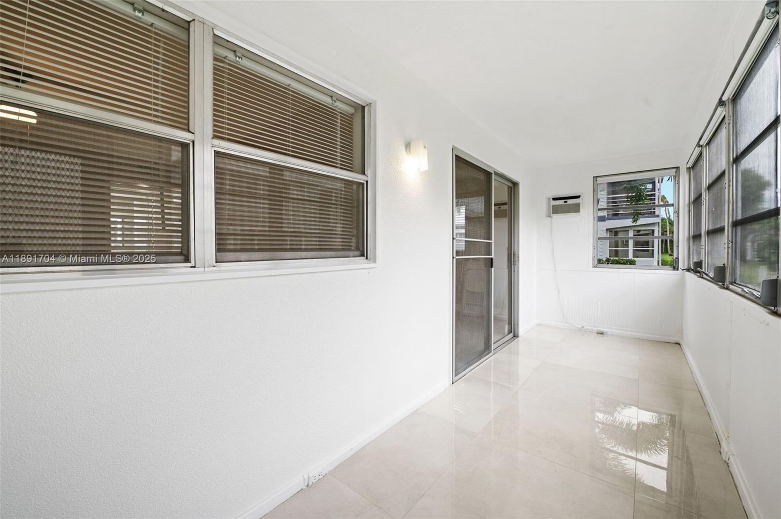 KINGS POINT BRITTANY COND - Residential Lease