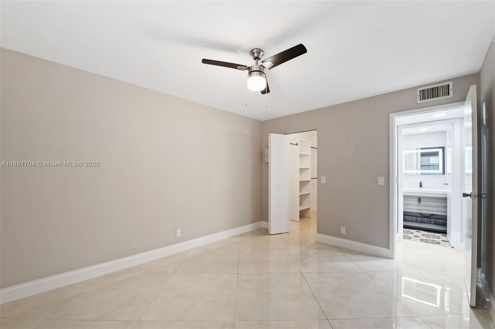 KINGS POINT BRITTANY COND - Residential Lease
