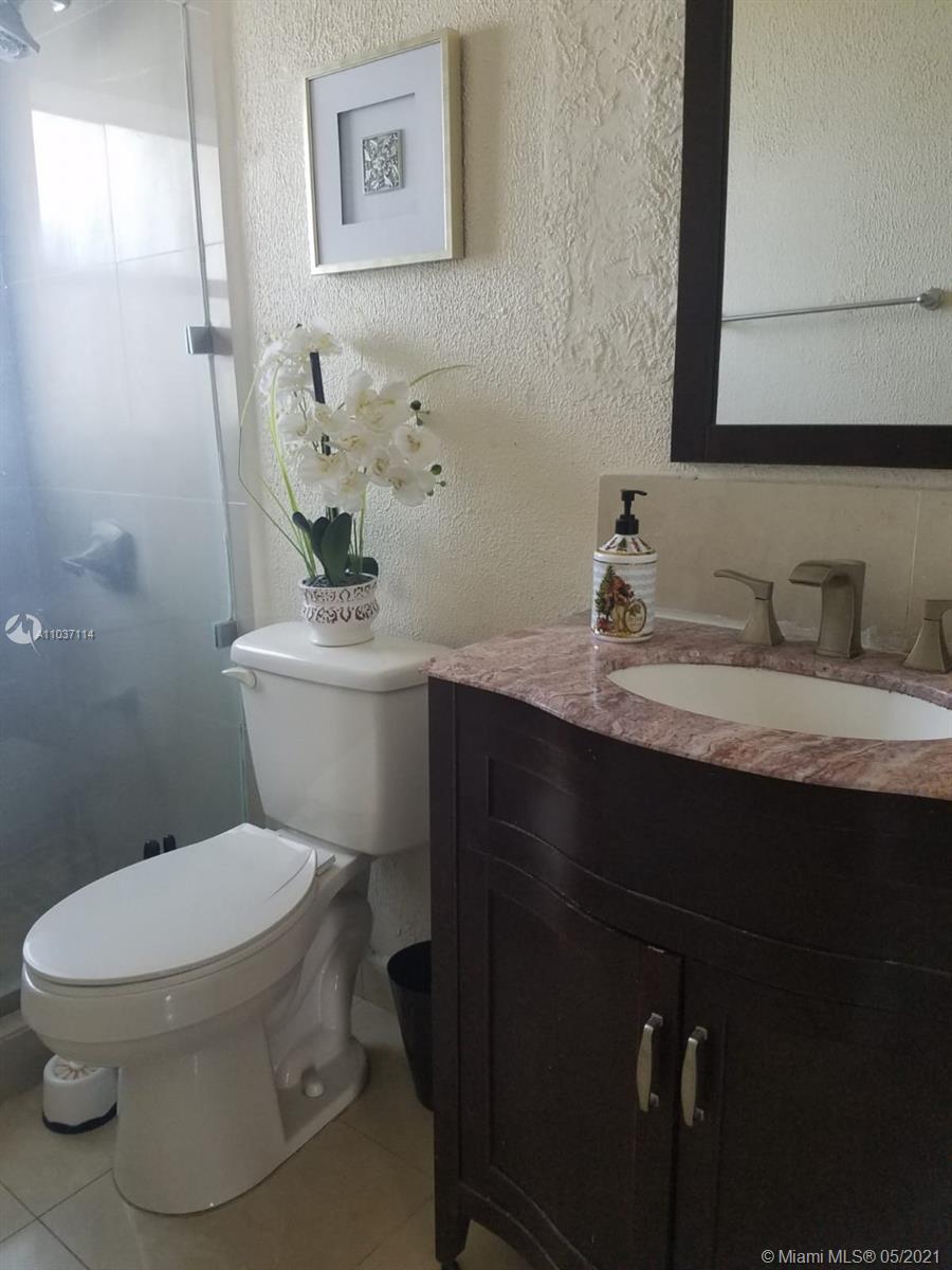 HEFTLER HOMES SEC 1 - Residential Lease