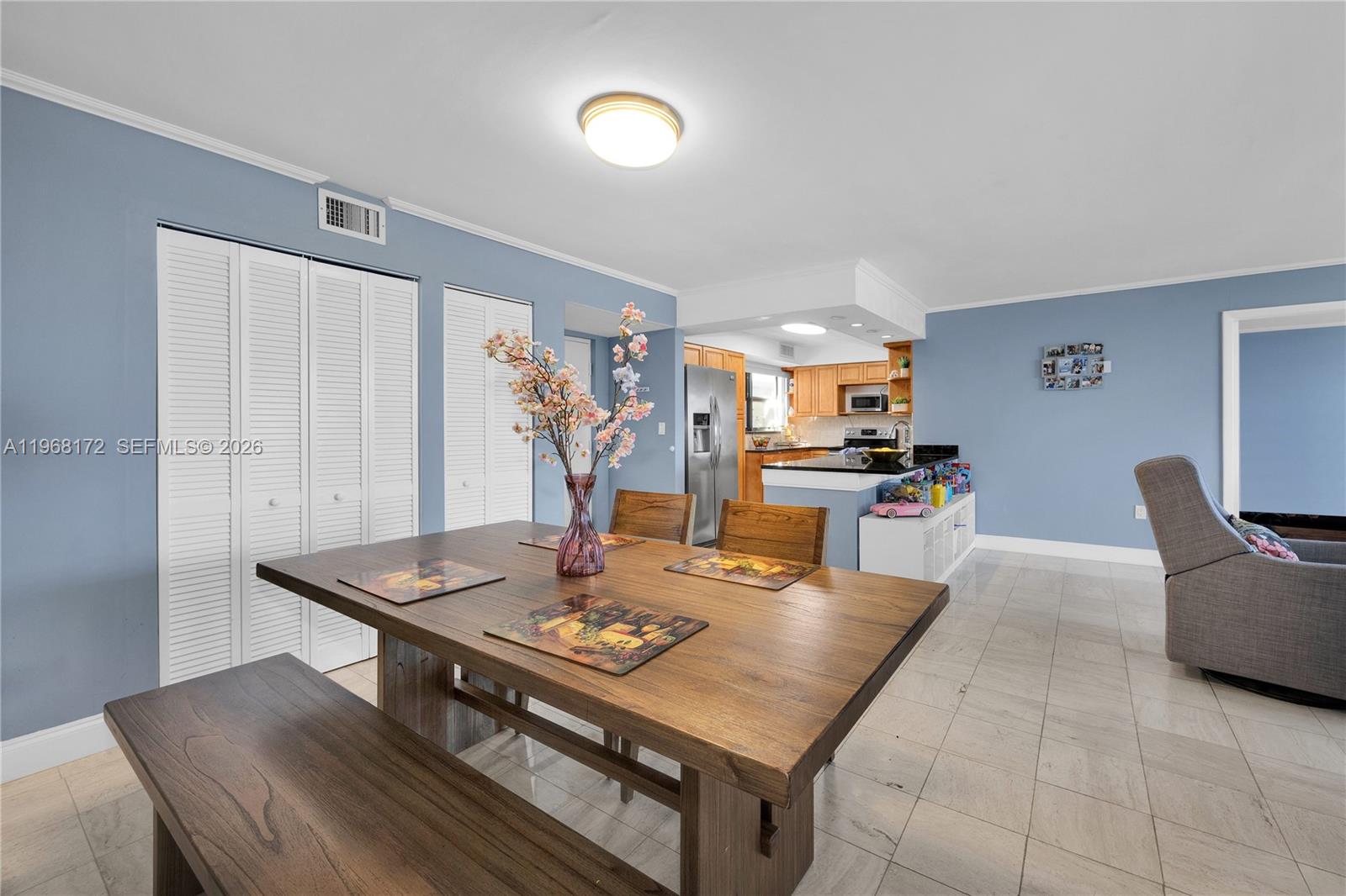 PARKVIEW PLAZA CONDO - Residential