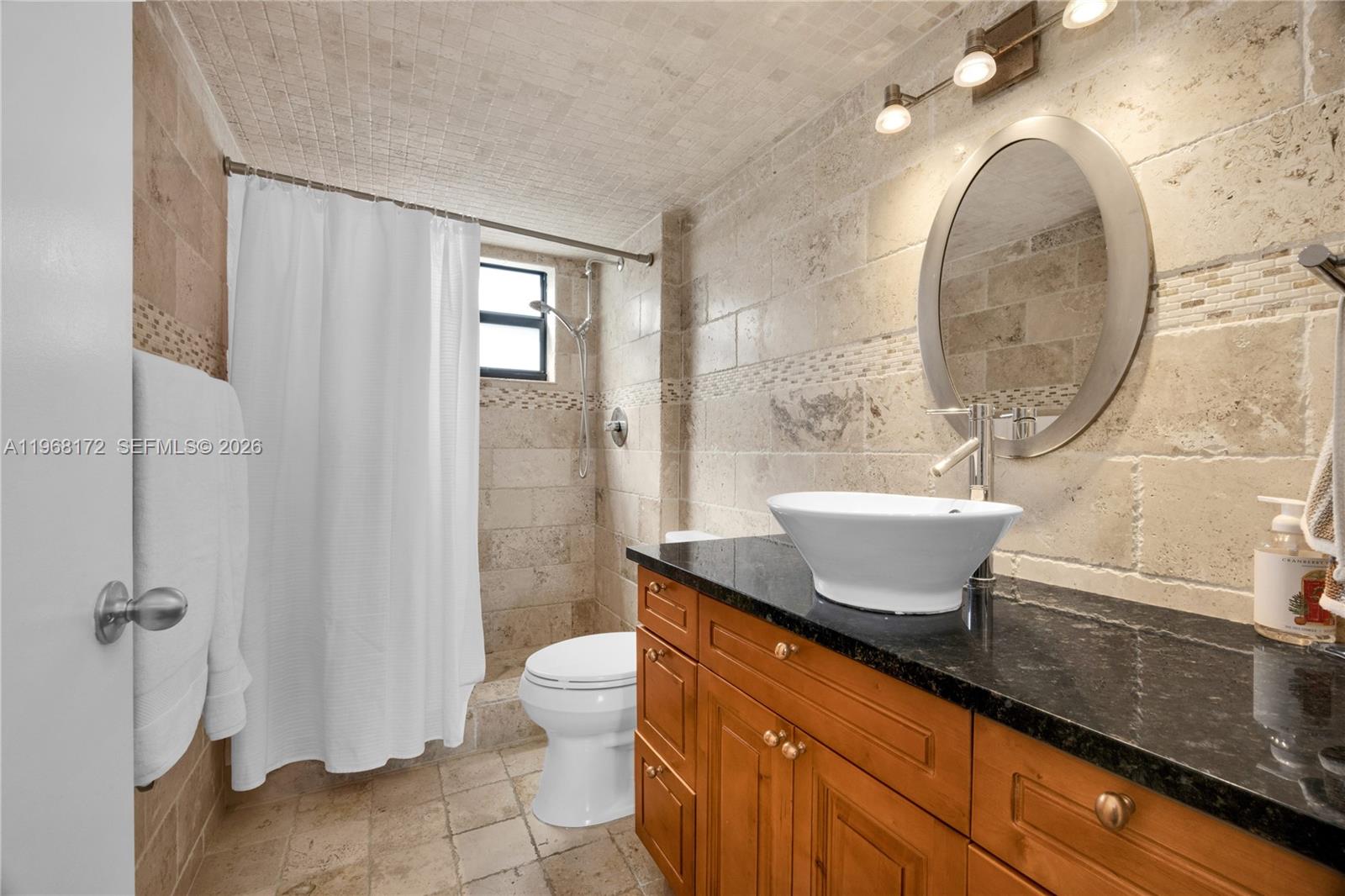 PARKVIEW PLAZA CONDO - Residential