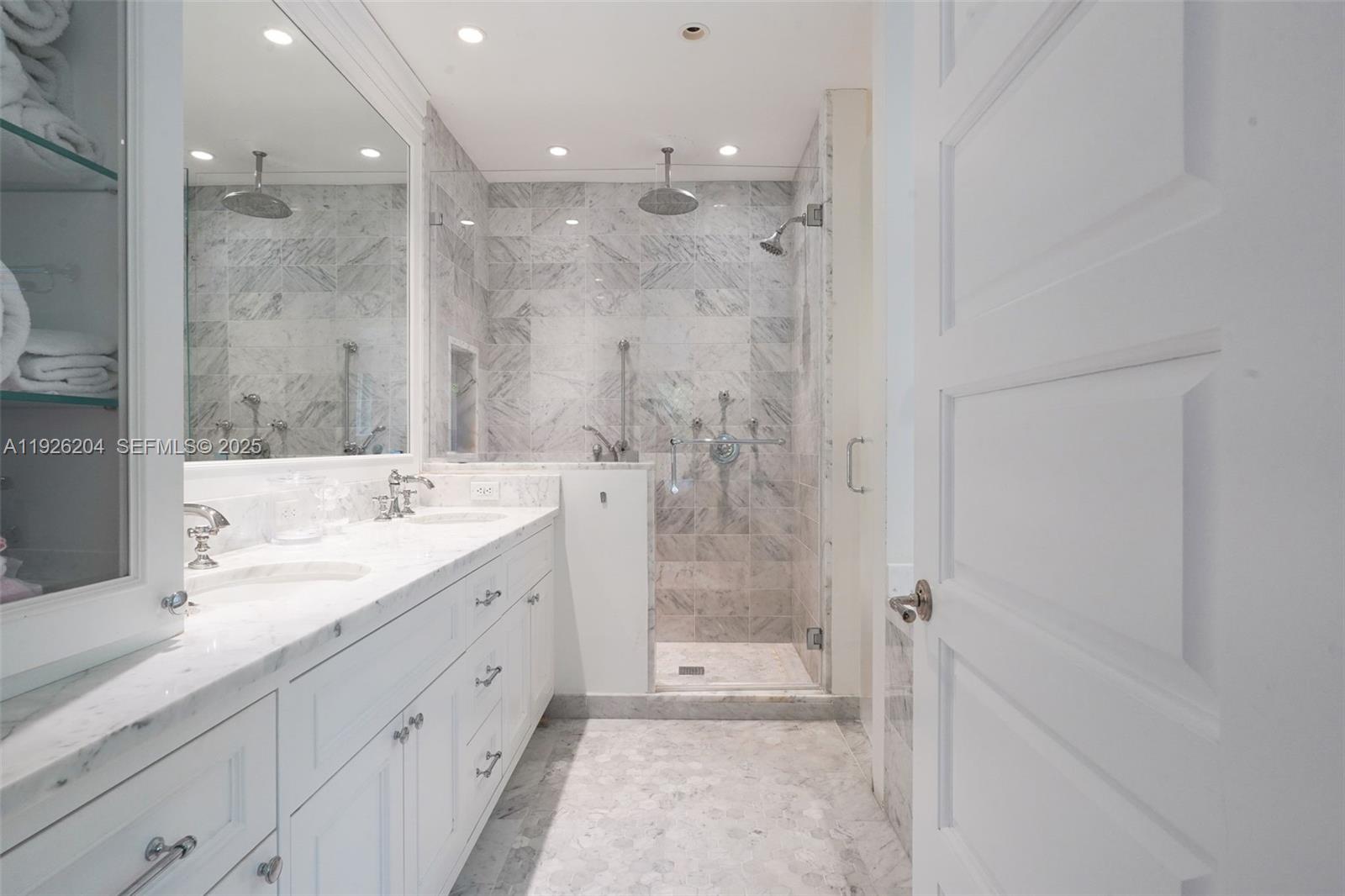 BAY HARBOR ISLAND - Residential