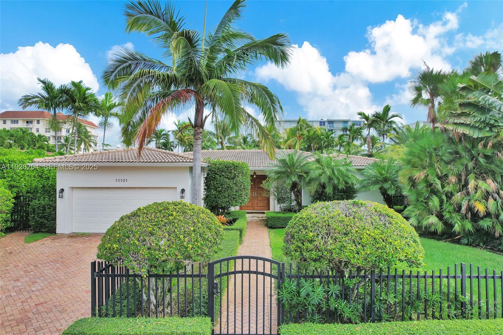 BAY HARBOR ISLAND - Residential