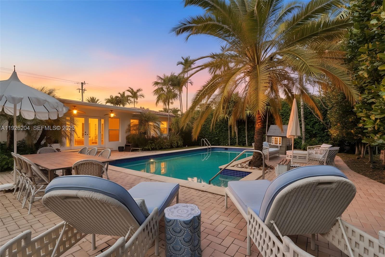 BAY HARBOR ISLAND - Residential