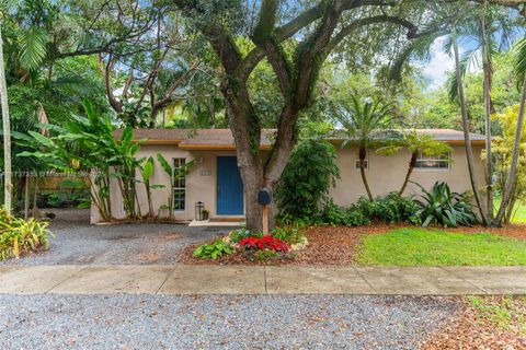 6303 SW 69th St South Miami FL 33143