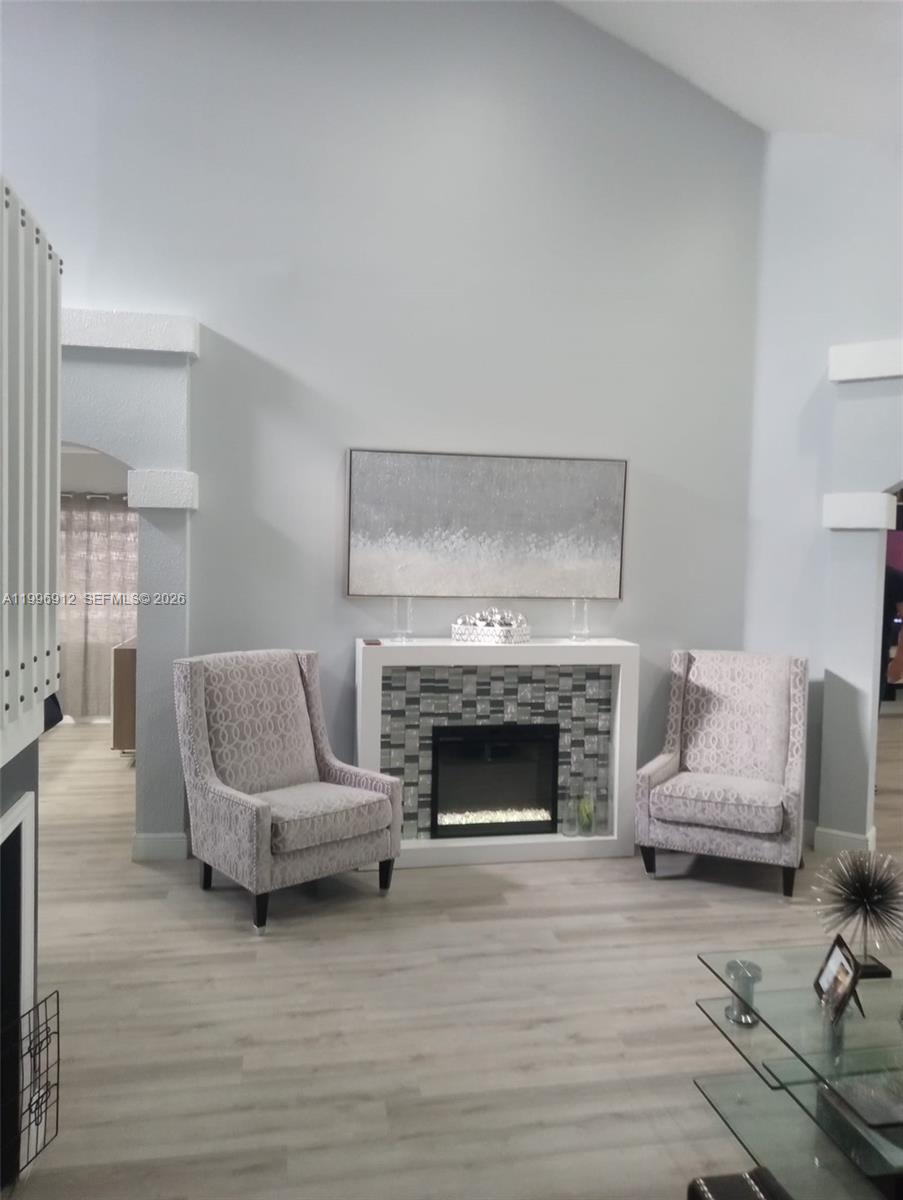 LAGO MAR SOUTH 1ST ADDN - Residential