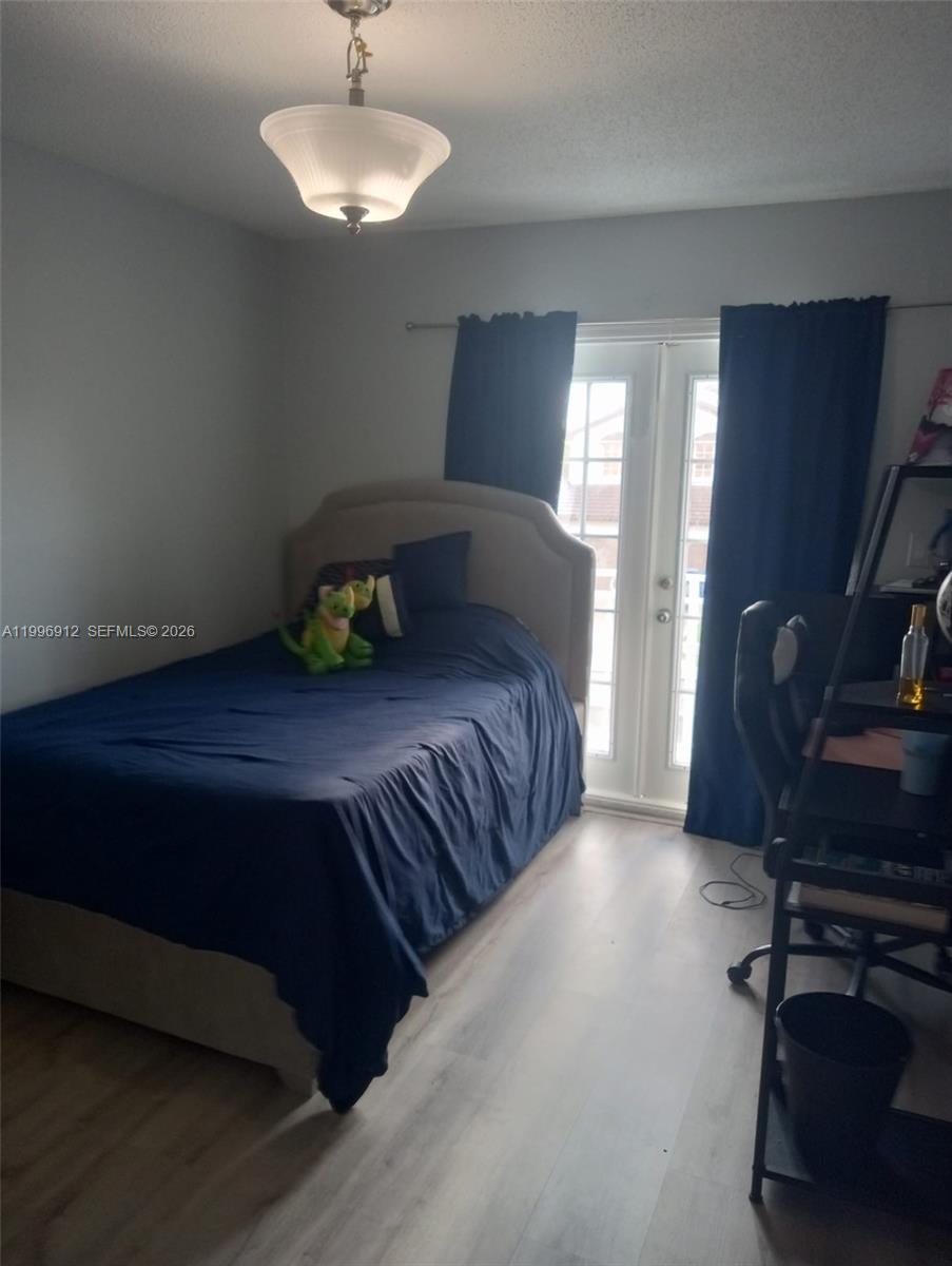 LAGO MAR SOUTH 1ST ADDN - Residential