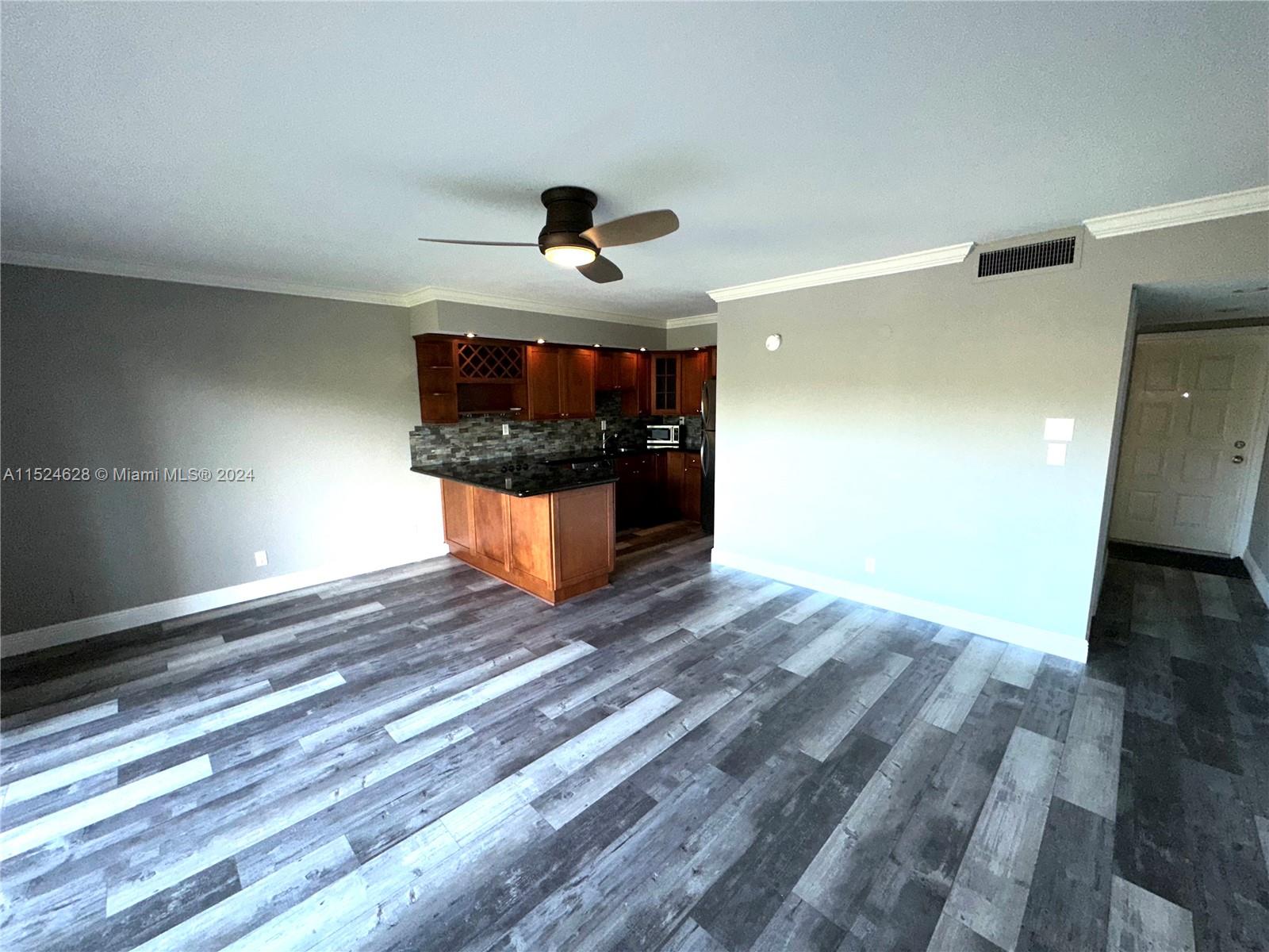 SEAWAY COURT CONDO - Residential Lease