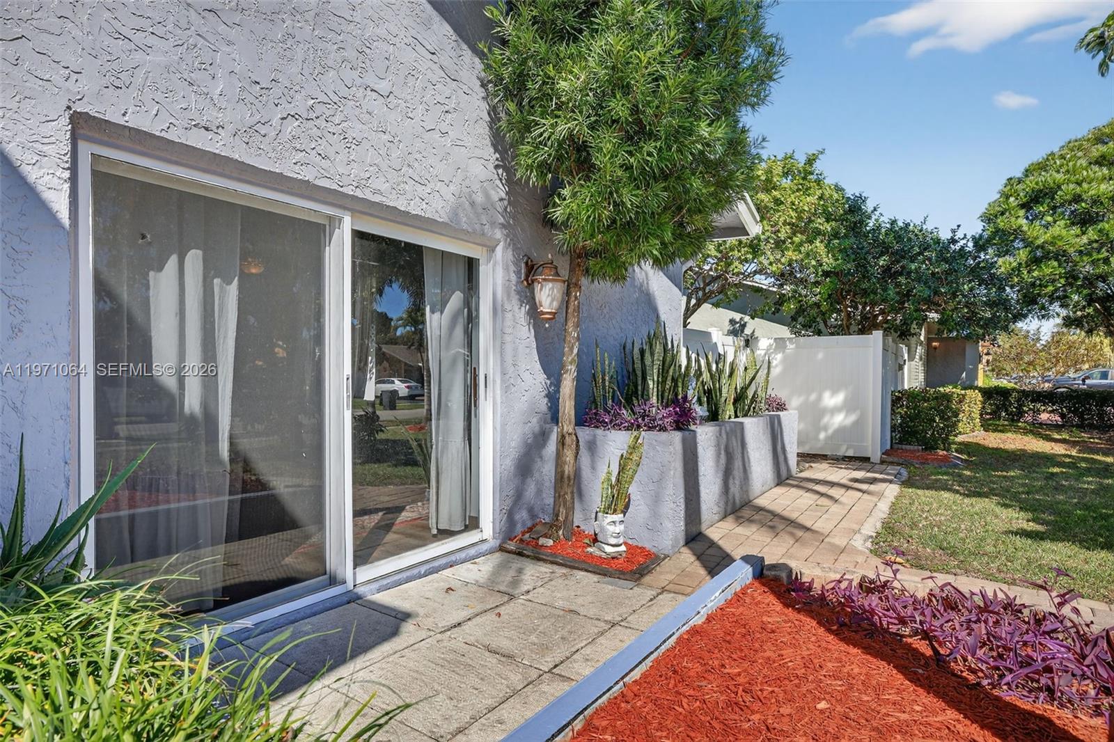 LAKEWOOD EAST - Residential