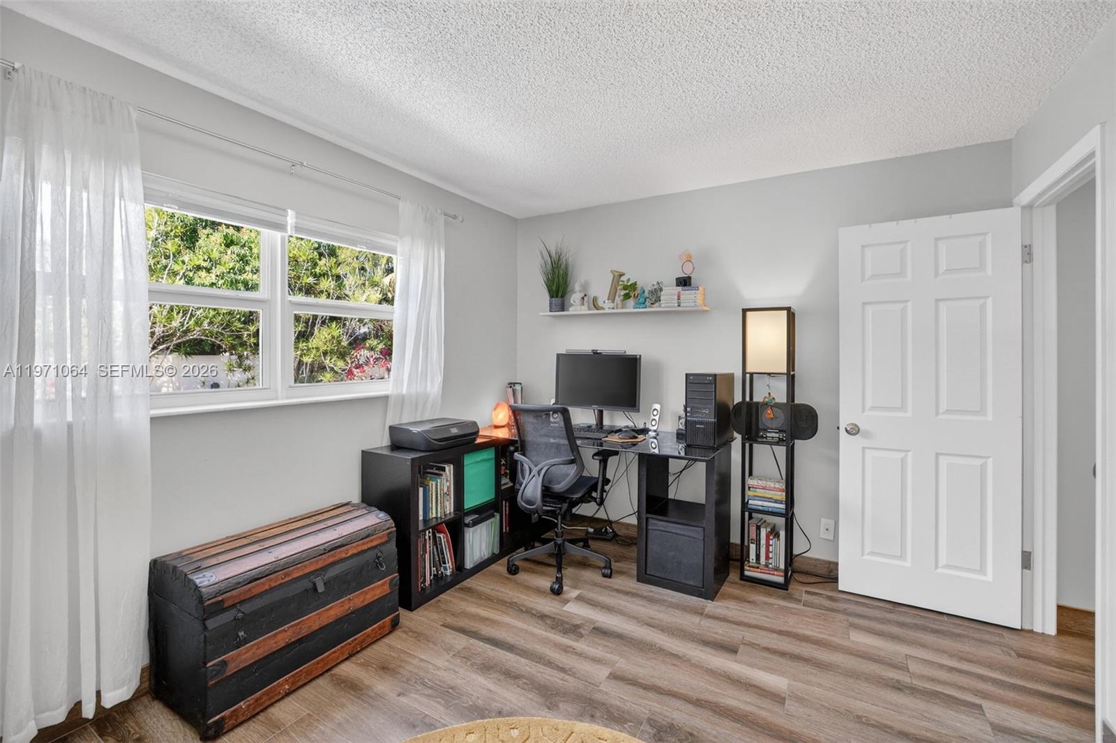 LAKEWOOD EAST - Residential