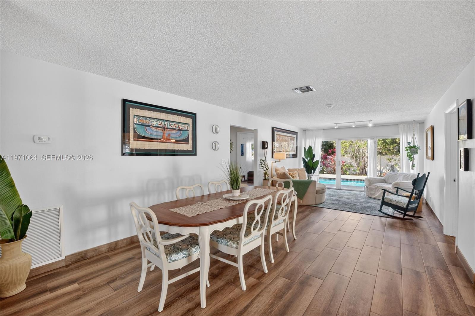 LAKEWOOD EAST - Residential