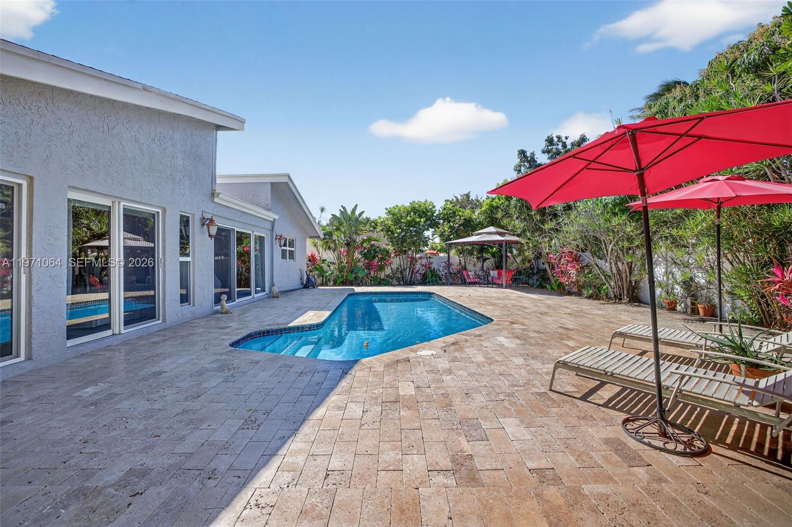 LAKEWOOD EAST - Residential