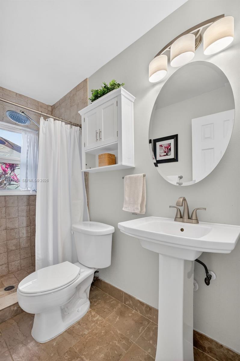 LAKEWOOD EAST - Residential