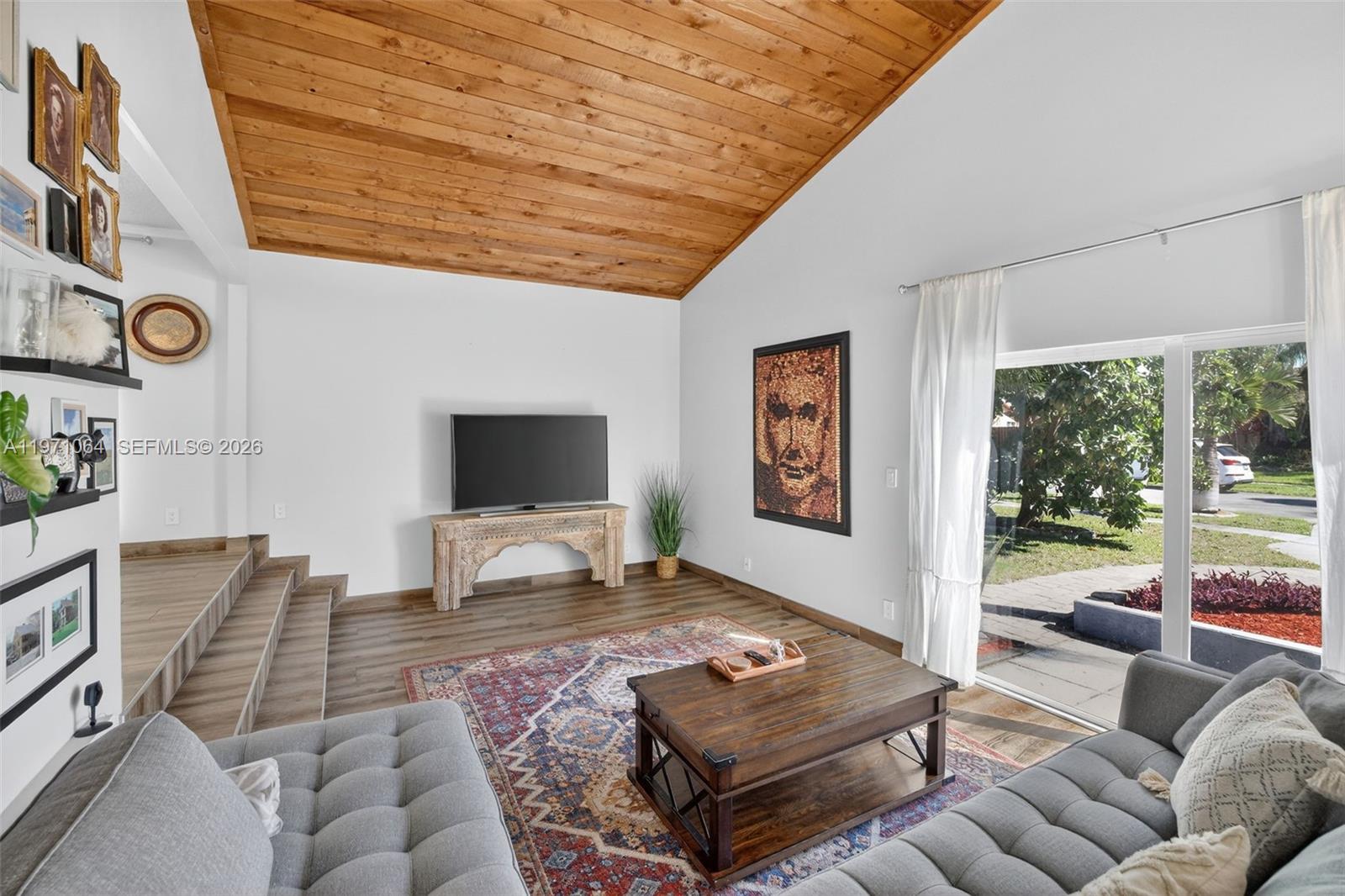 LAKEWOOD EAST - Residential