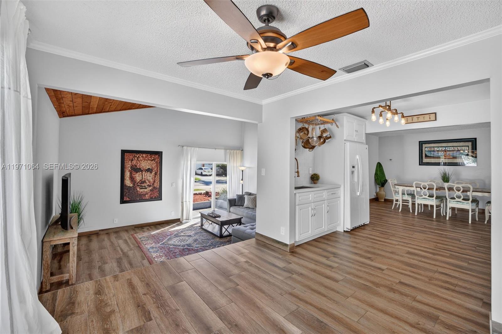 LAKEWOOD EAST - Residential