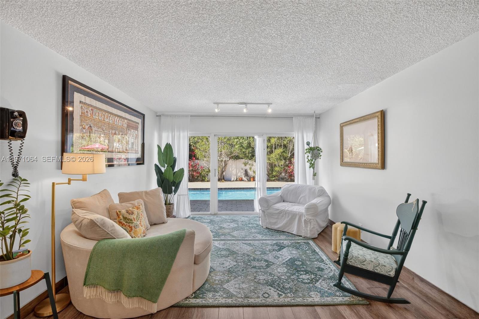 LAKEWOOD EAST - Residential