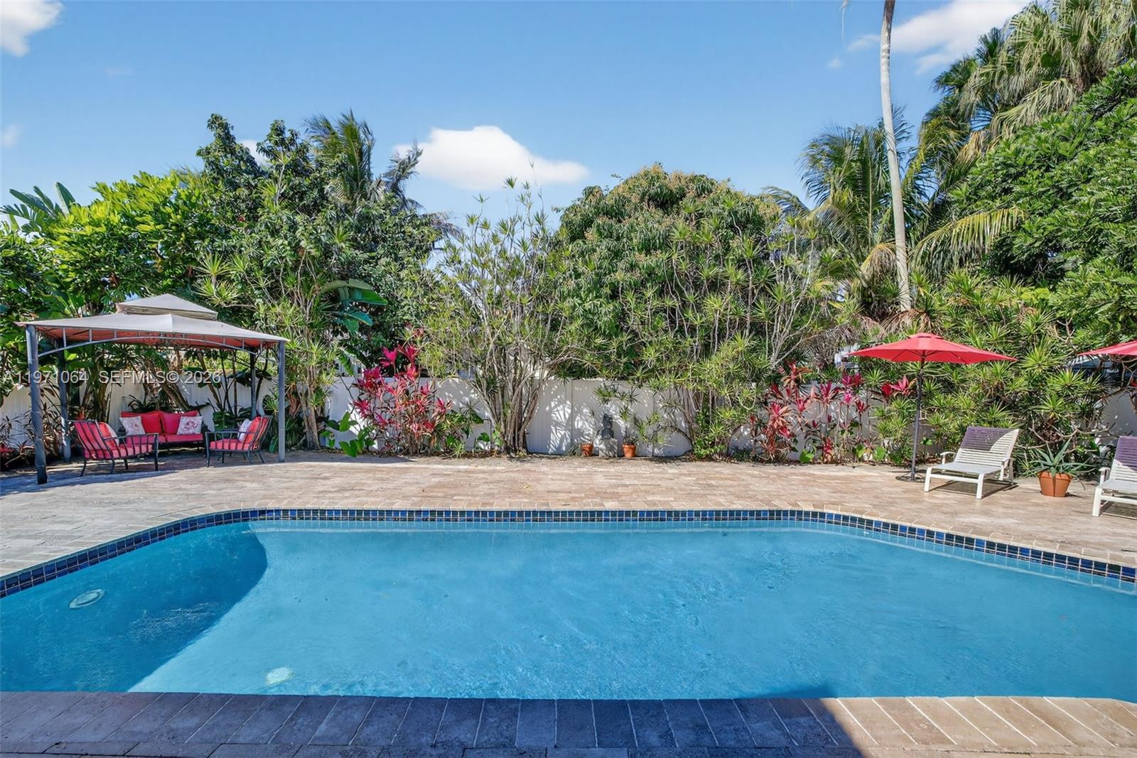 LAKEWOOD EAST - Residential