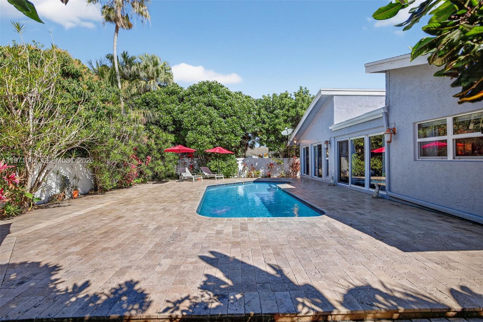 LAKEWOOD EAST - Residential