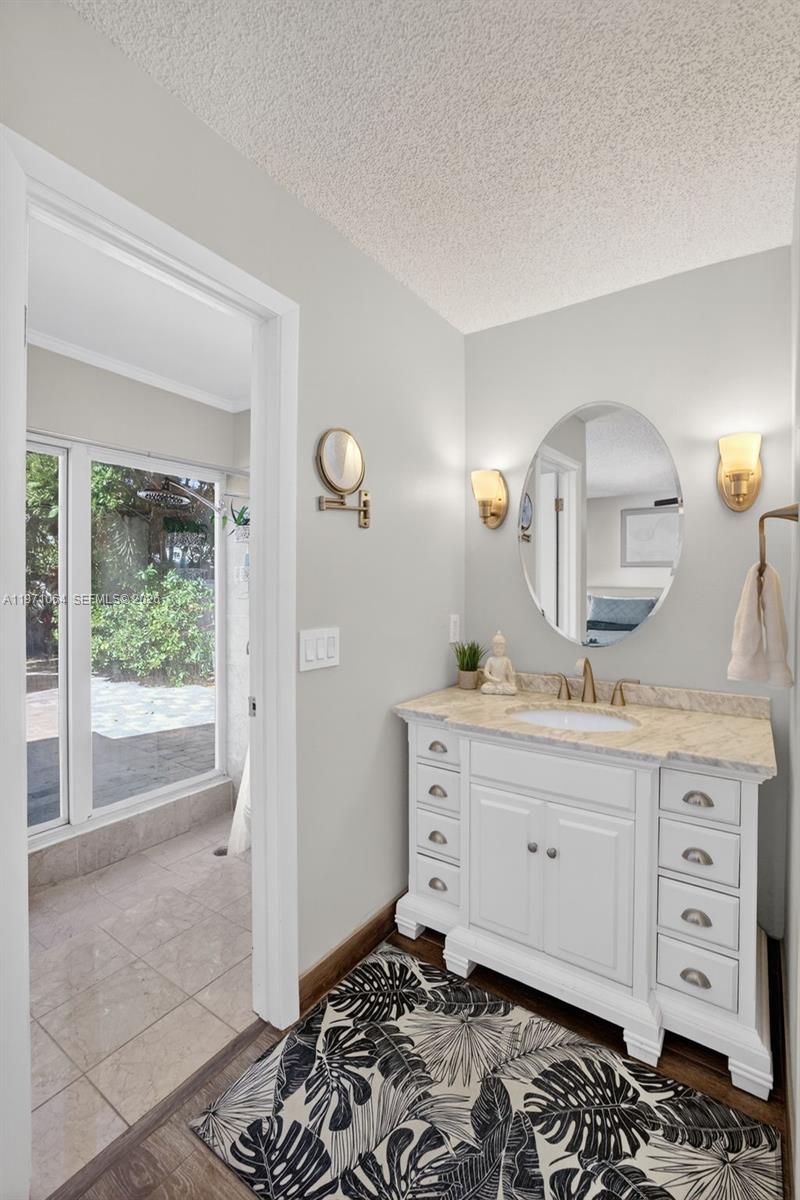 LAKEWOOD EAST - Residential