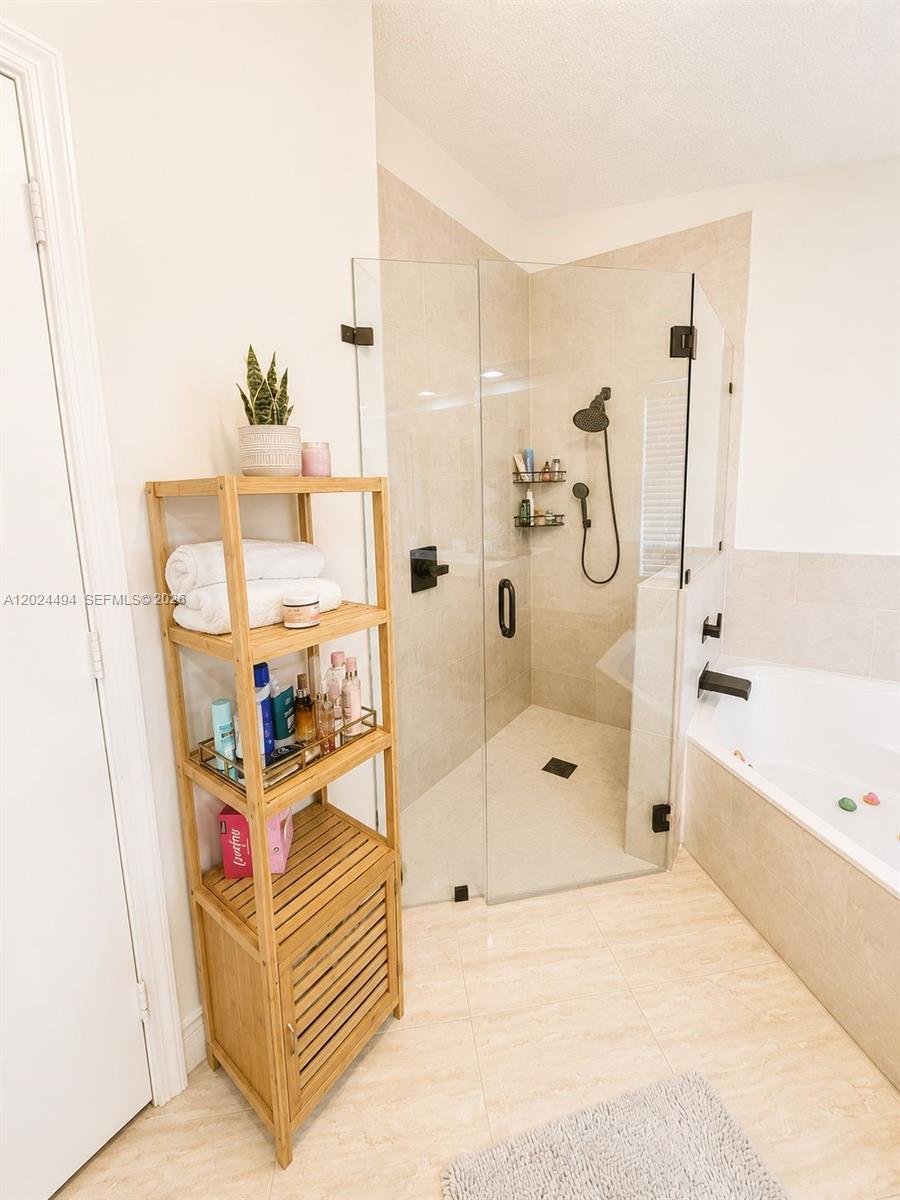 BANYAN OAKRIDGE PLAT - Residential Lease