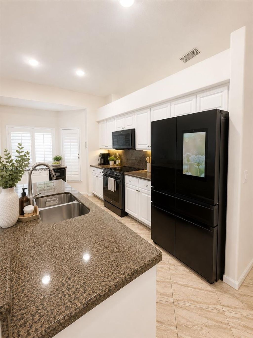 Photo of 4938 SW 33rd Way, Hollywood, FL 33312 (MLS # A12024494)