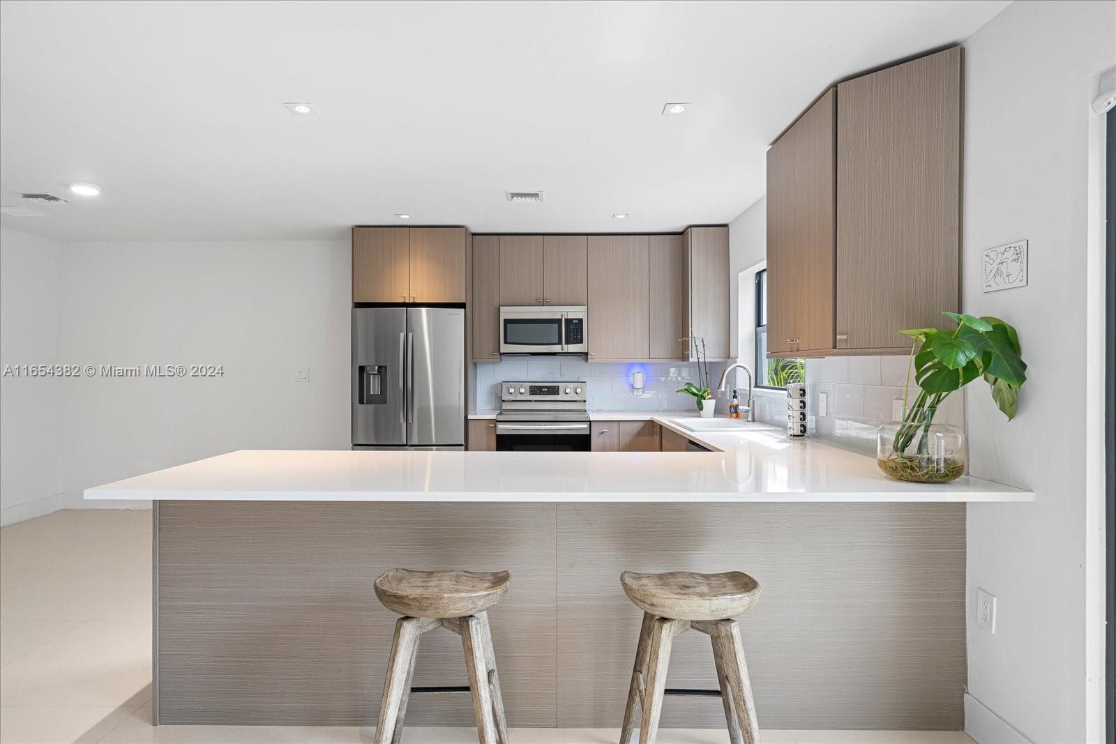 WOODLAWN - Residential