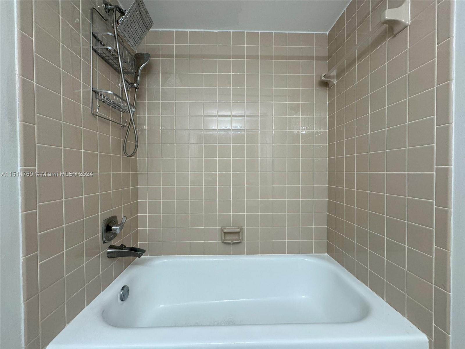 MEADOWRIDGE EAST CONDO - Residential Lease
