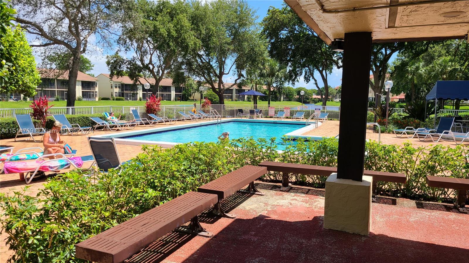 MEADOWRIDGE EAST CONDO - Residential Lease