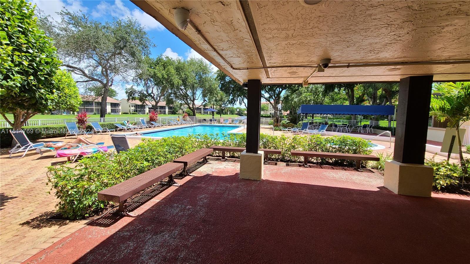 MEADOWRIDGE EAST CONDO - Residential Lease