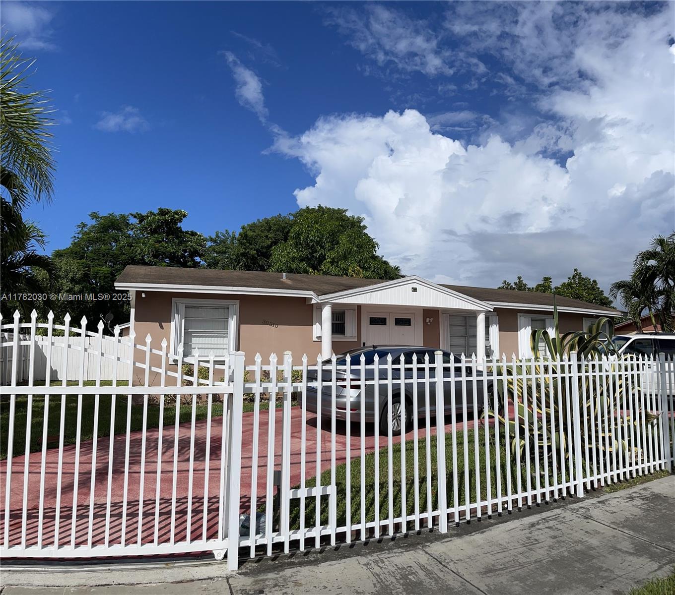 Rental Property at 30310 Sw 152nd Ave 30310, Homestead, Miami-Dade County, Florida - Bedrooms: 4 
Bathrooms: 2  - $3,300 MO.