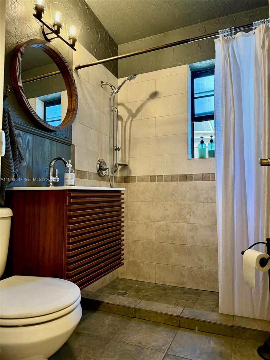 POMPANO BEACH HIGHLANDS 5 - Residential