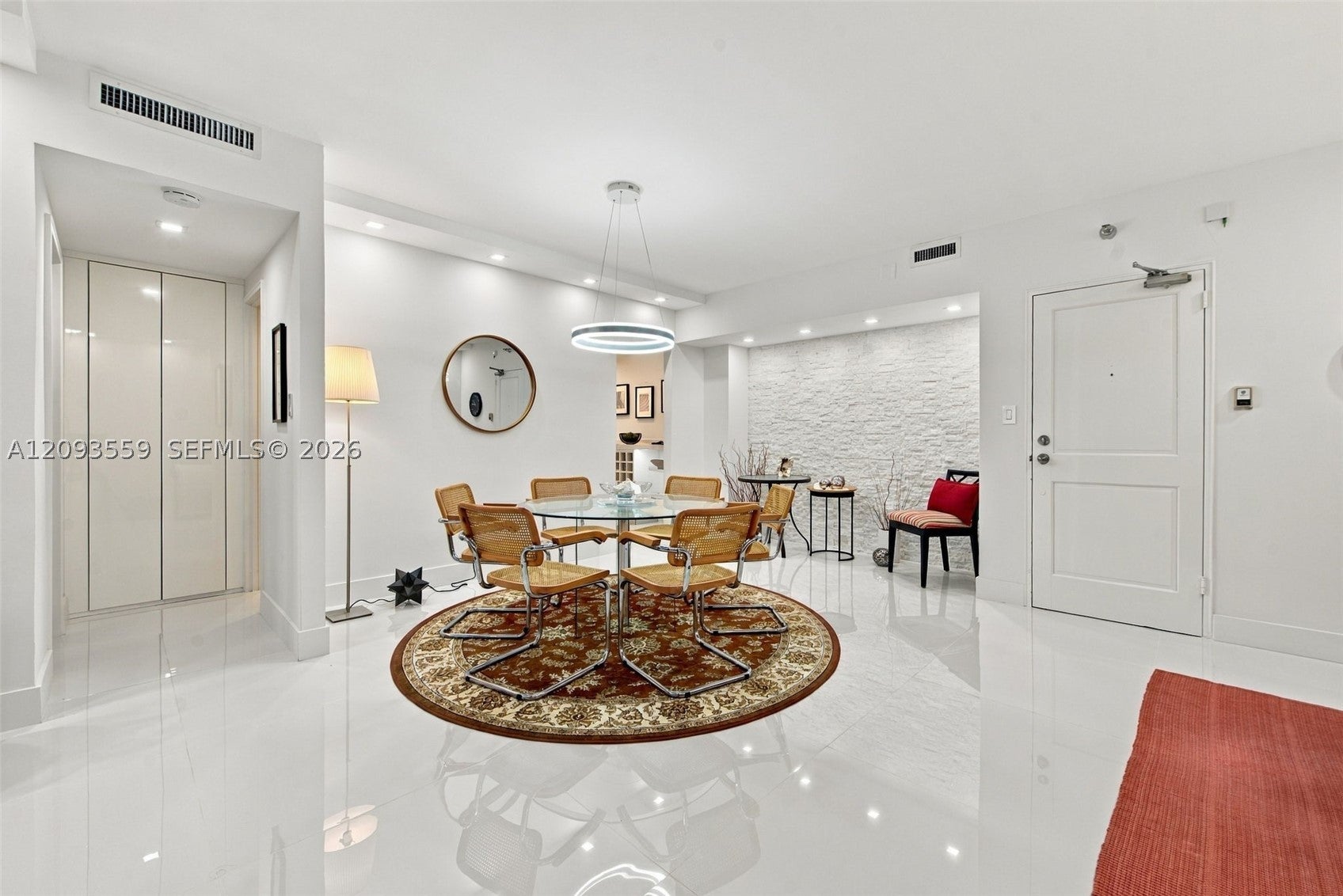 10185 Collins Ave 506
