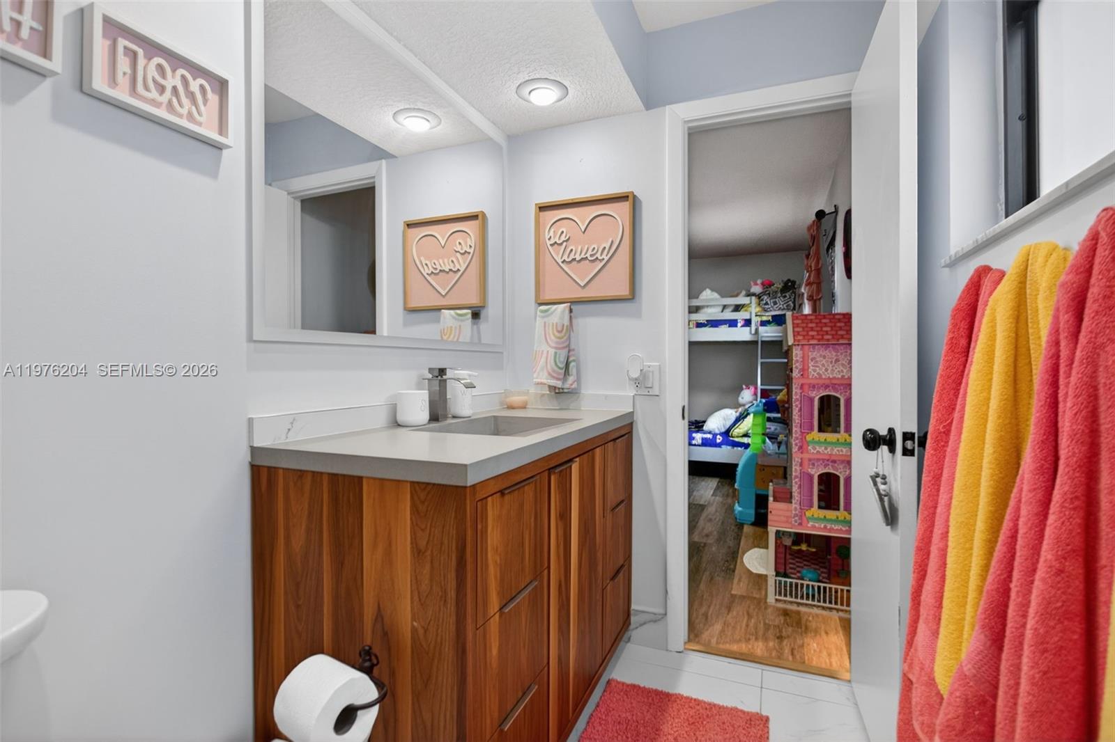 PINE RIDGE - Residential