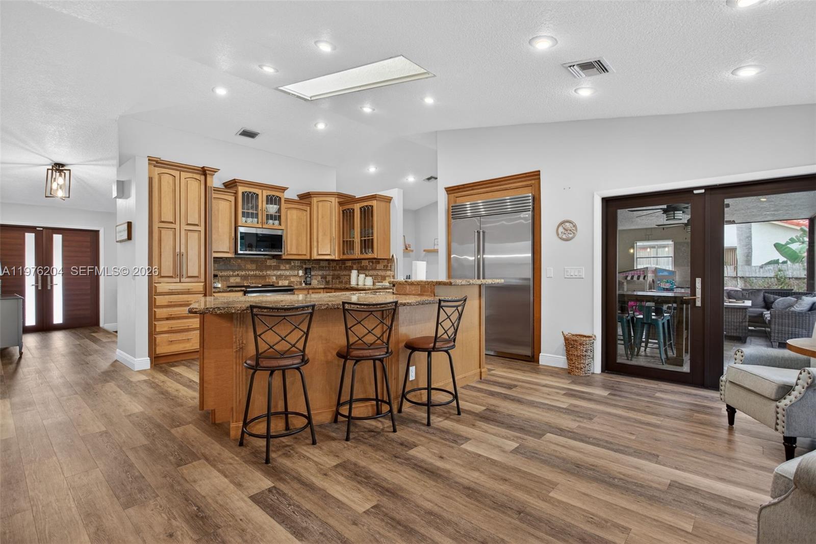 PINE RIDGE - Residential