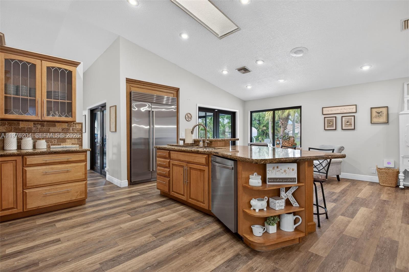 PINE RIDGE - Residential