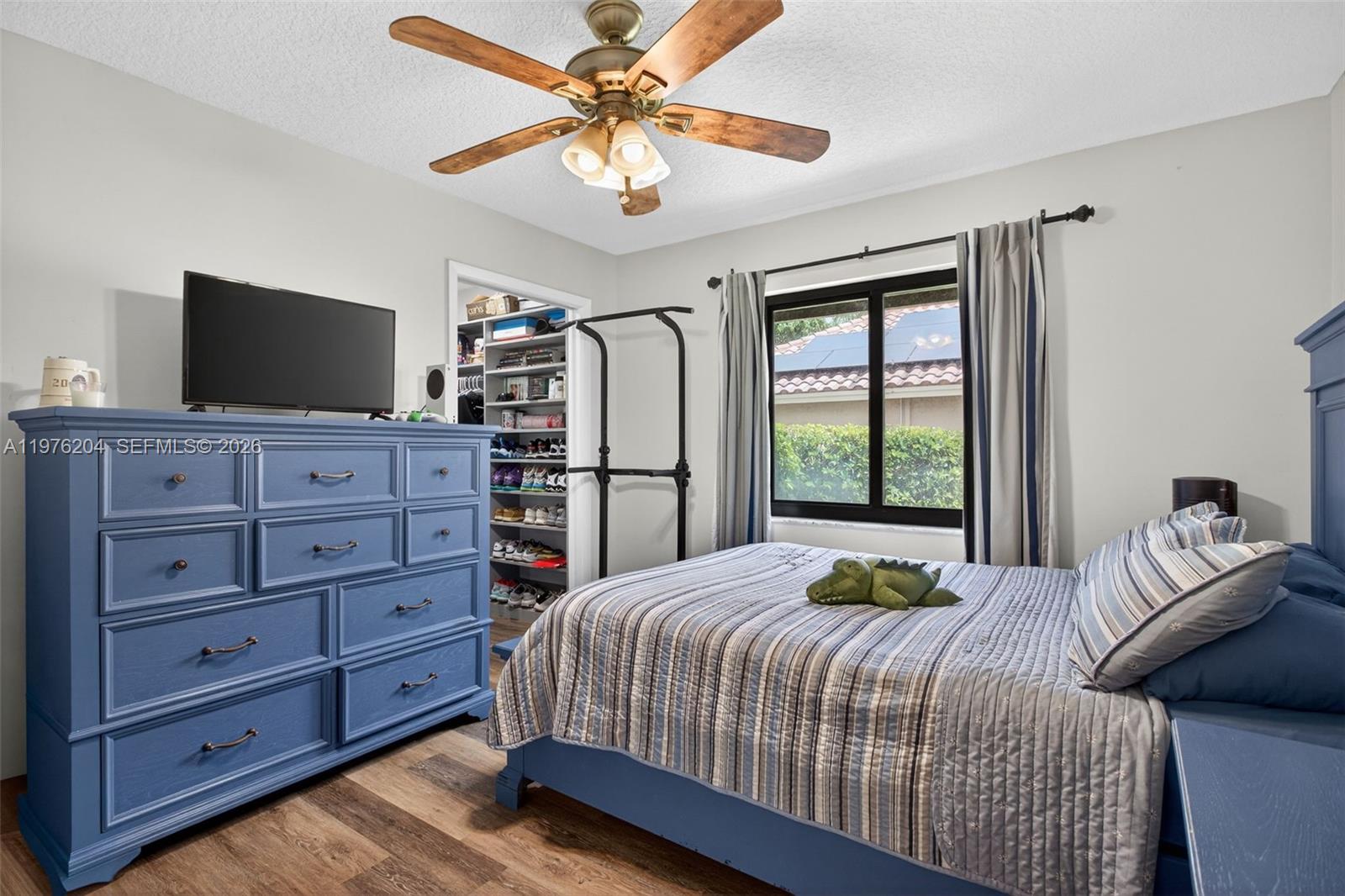 PINE RIDGE - Residential