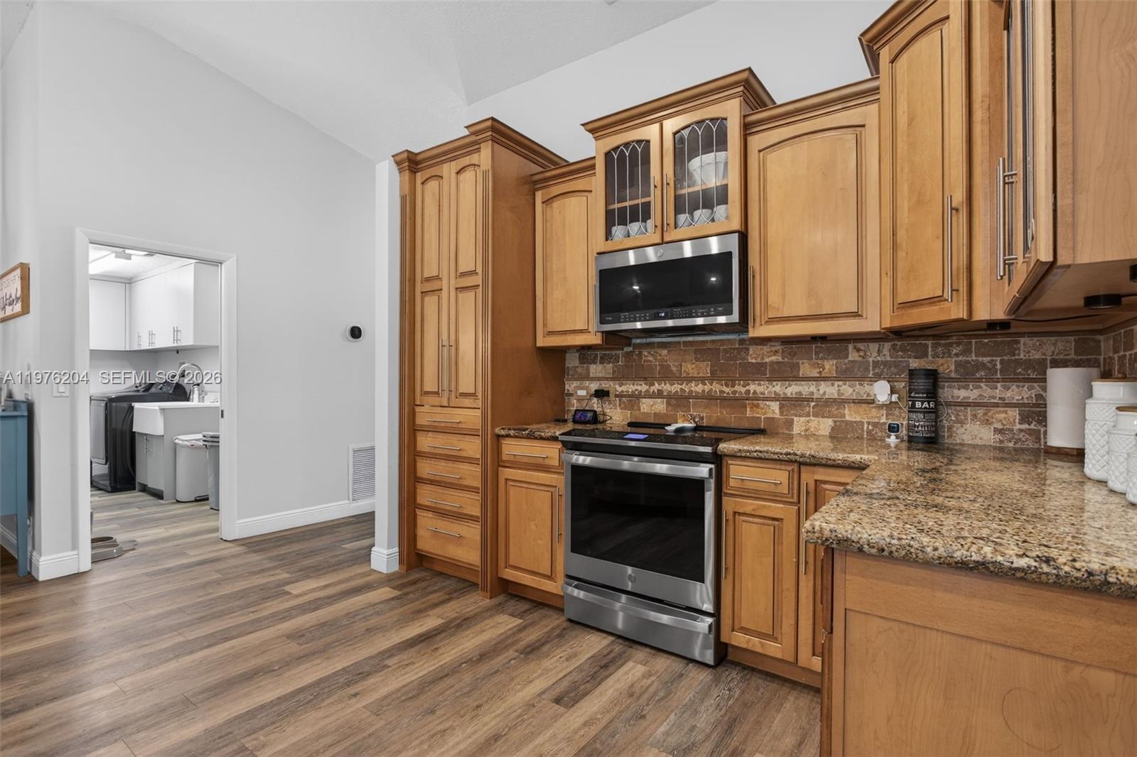 PINE RIDGE - Residential