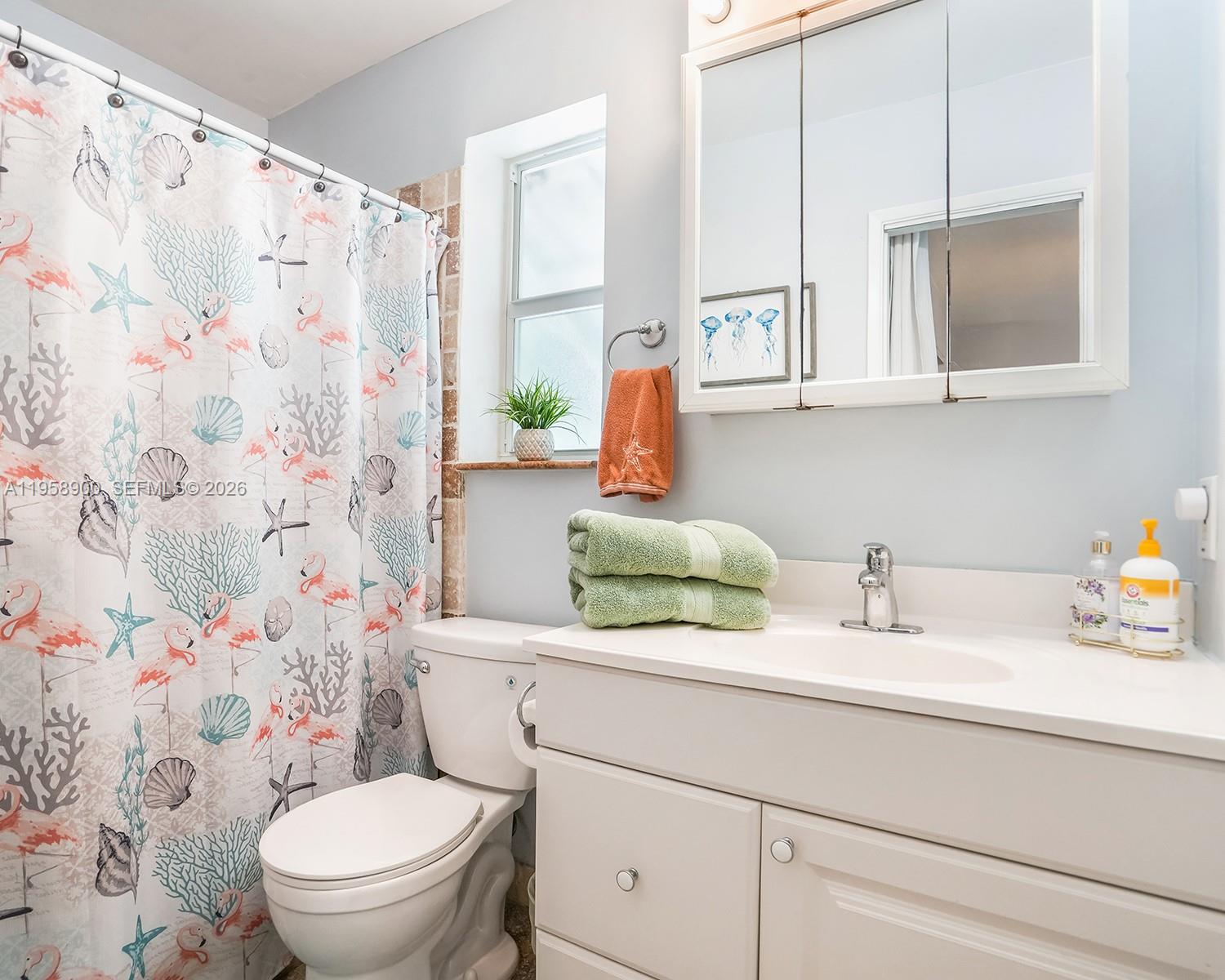 HOLLYWOOD HEIGHTS ADD SEC - Residential