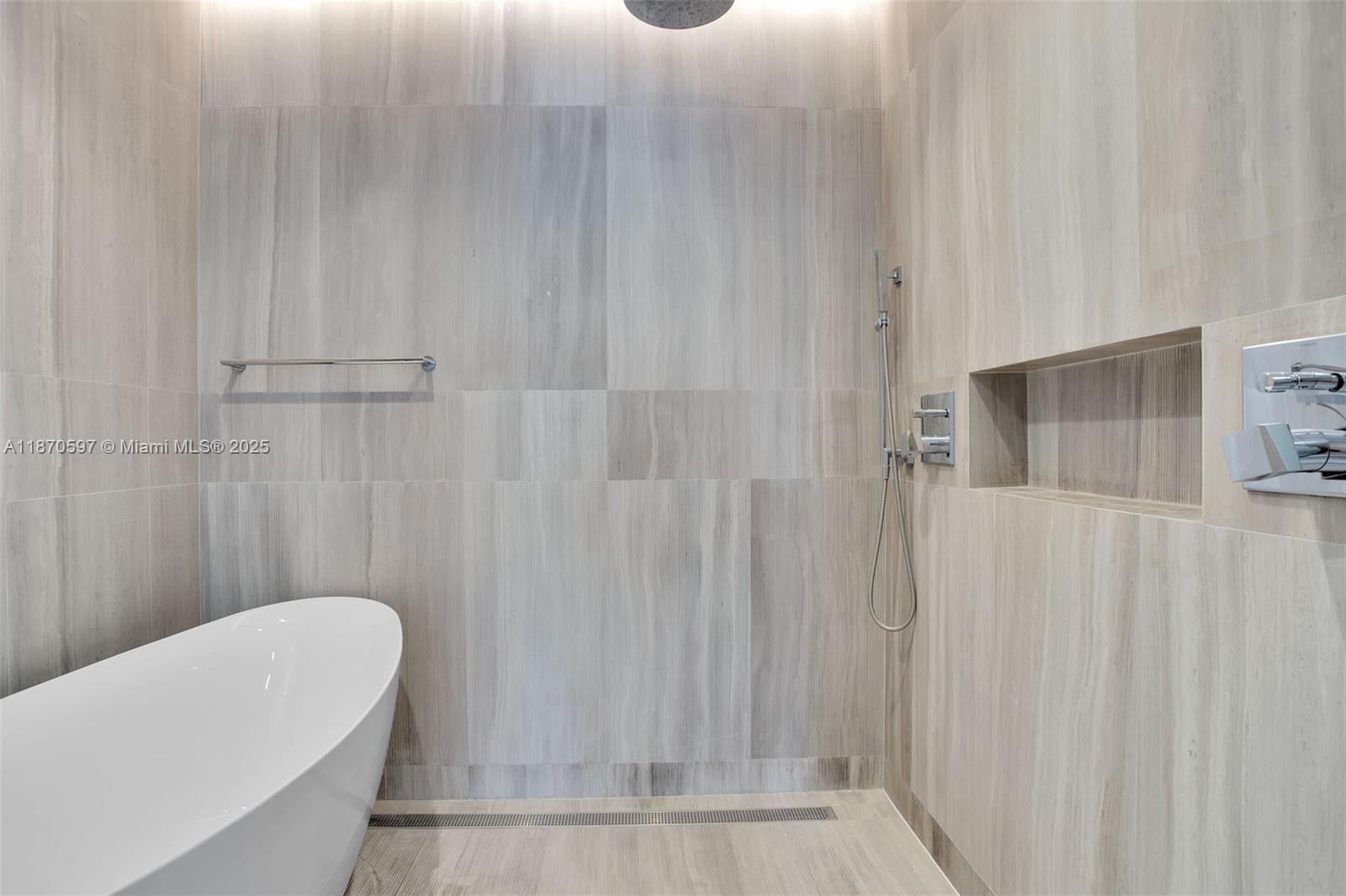 AMD PL OF 2ND OCEAN FRONT - Residential