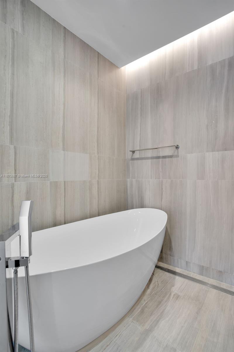 AMD PL OF 2ND OCEAN FRONT - Residential