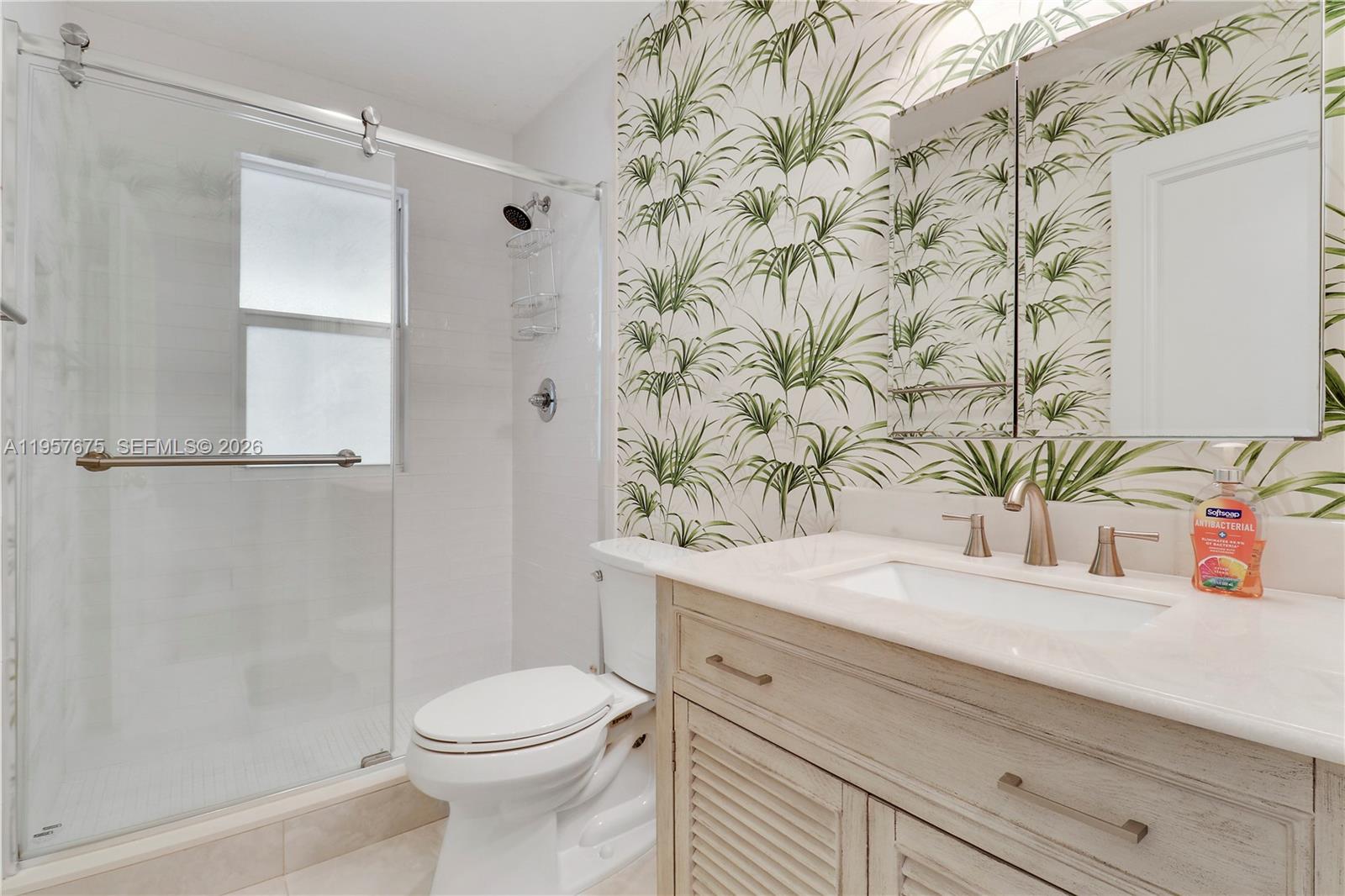 WOODMERE PINES - Residential