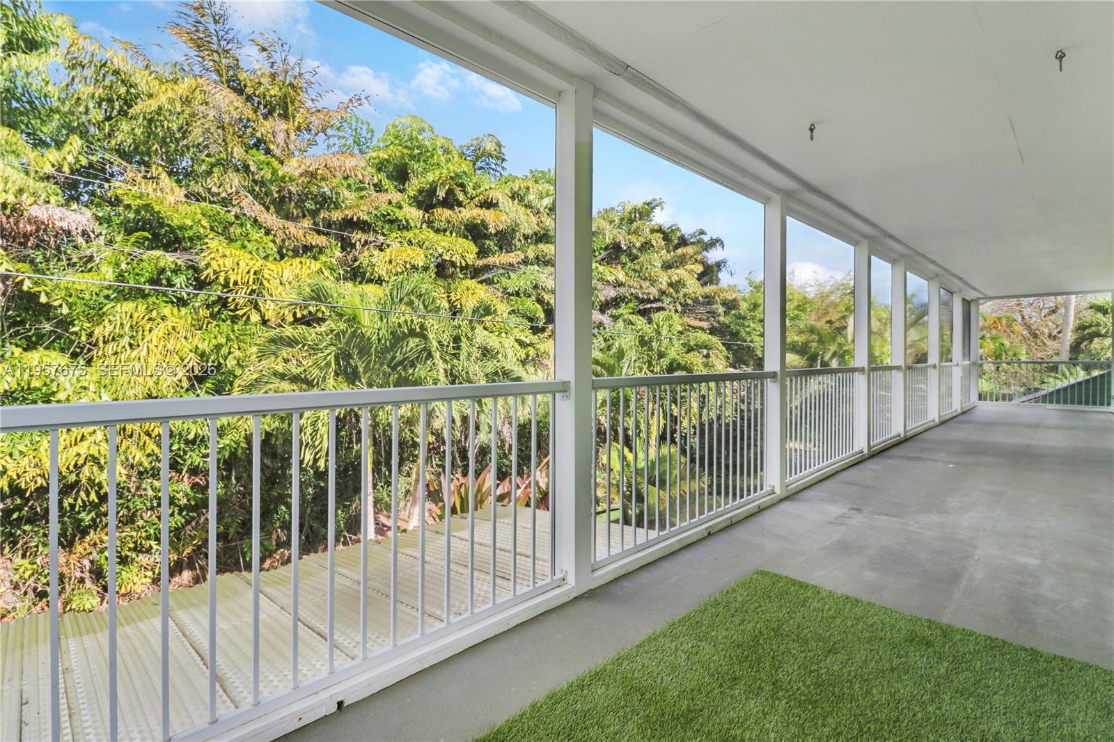 WOODMERE PINES - Residential