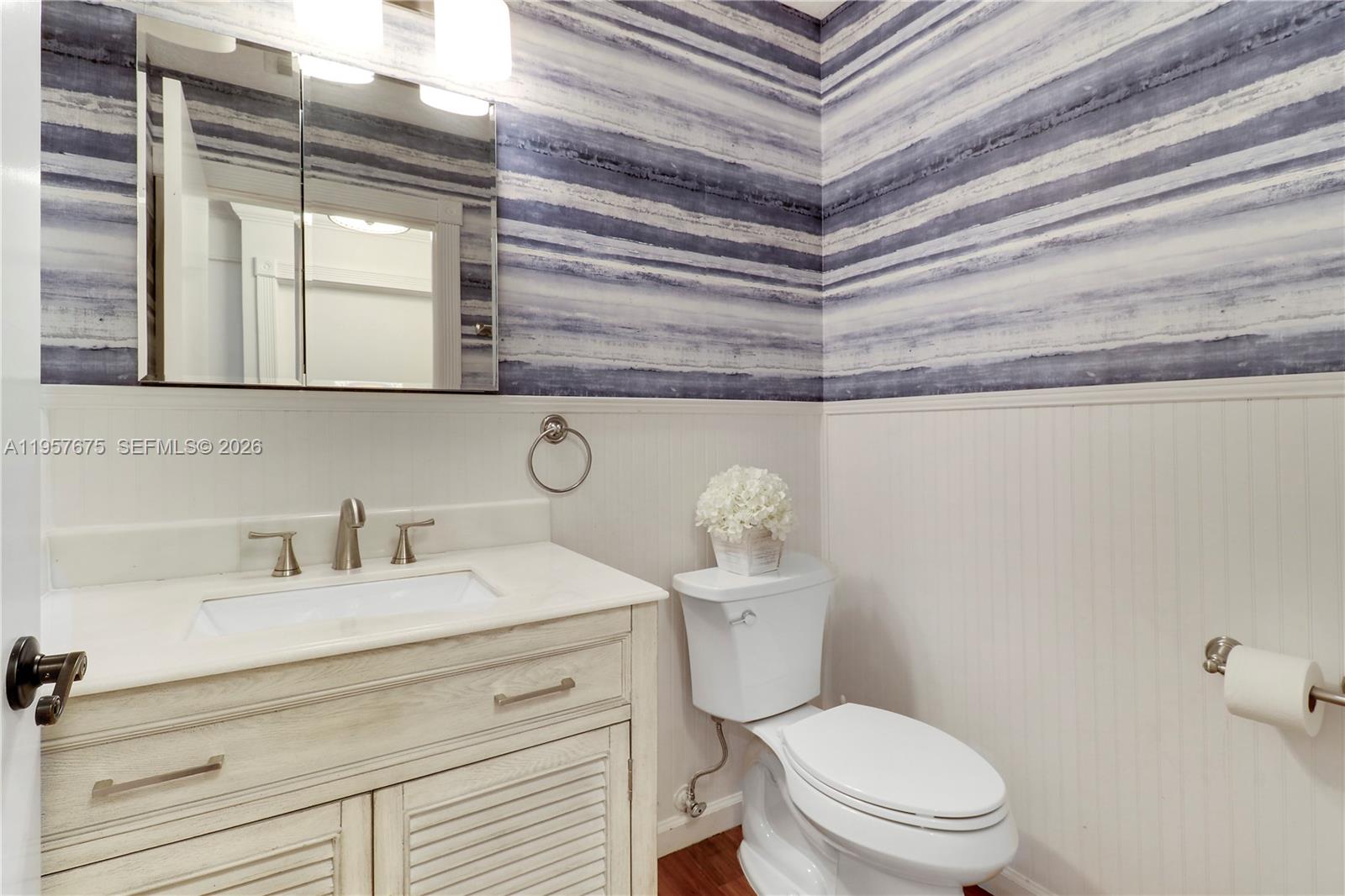 WOODMERE PINES - Residential