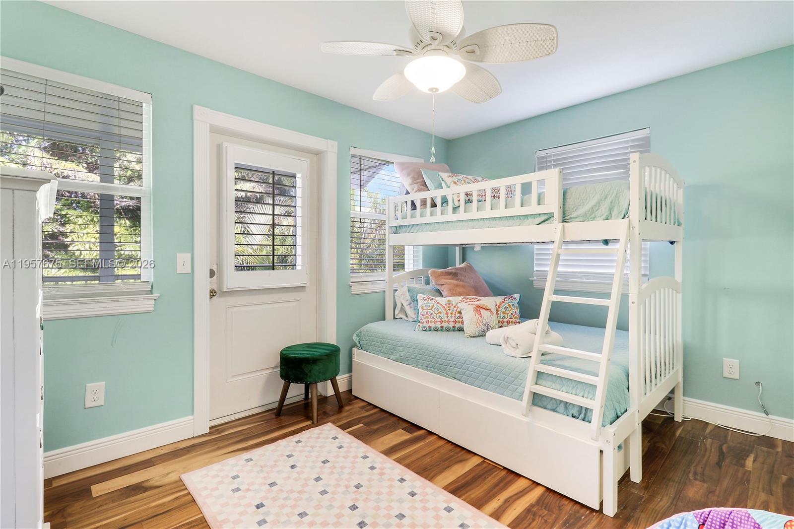 WOODMERE PINES - Residential