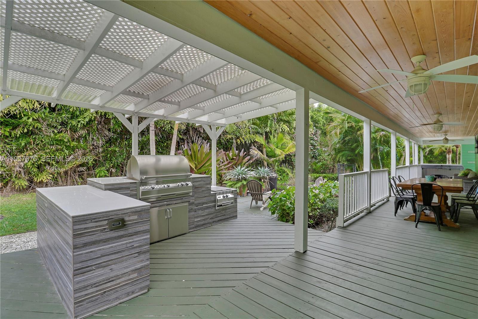 WOODMERE PINES - Residential