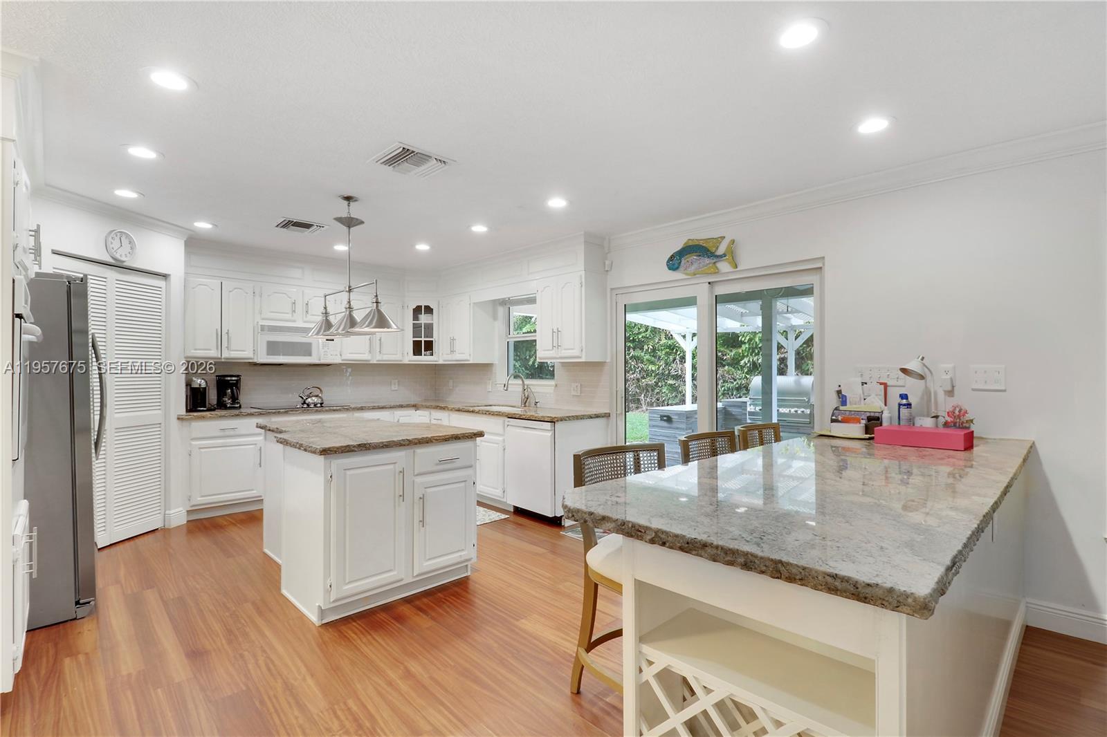 8445 SE Bayberry Ter