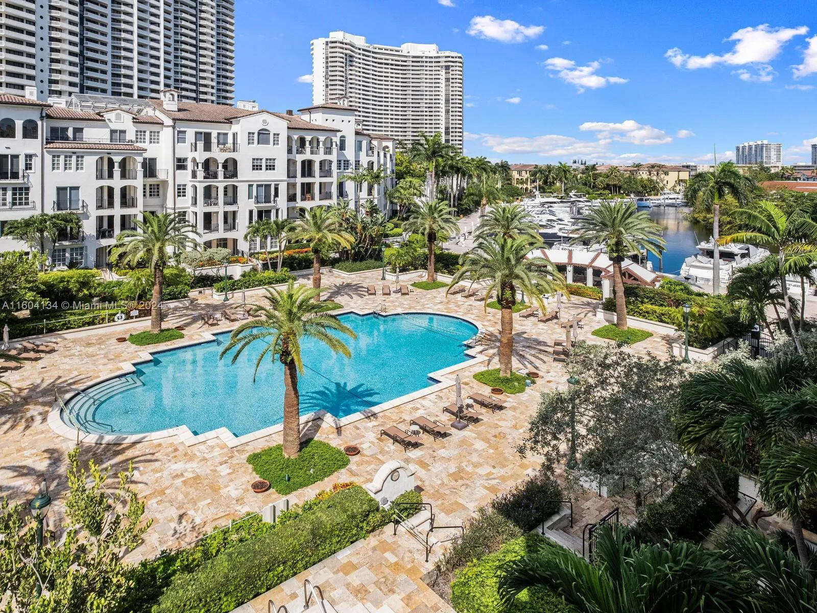 Aventura, Florida 33160, United States, 3 Bedrooms Bedrooms, ,4 BathroomsBathrooms,Residential,Pending,54598