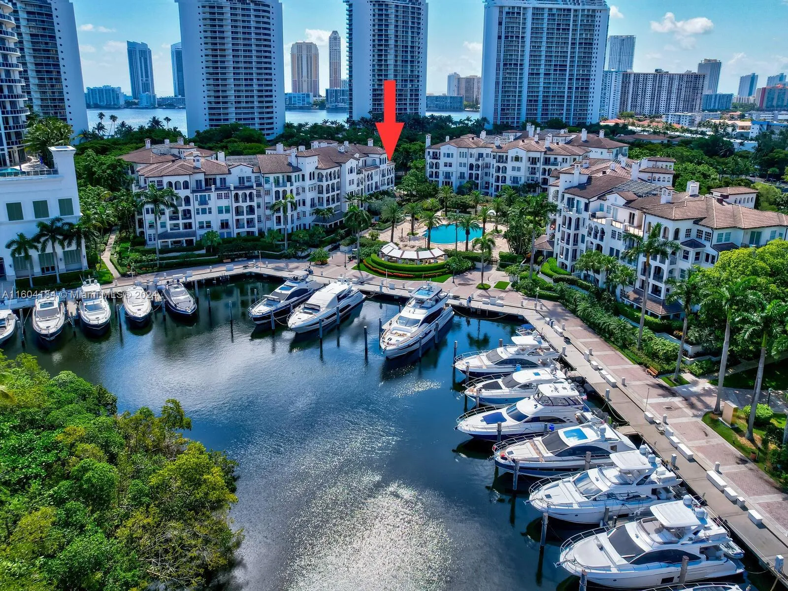 Aventura, Florida 33160, United States, 3 Bedrooms Bedrooms, ,4 BathroomsBathrooms,Residential,Pending,54598