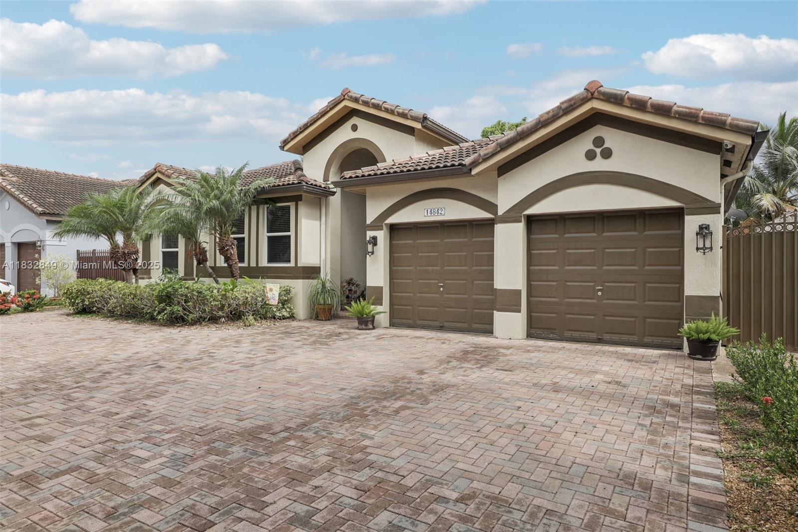 14842 SW 22nd Ter